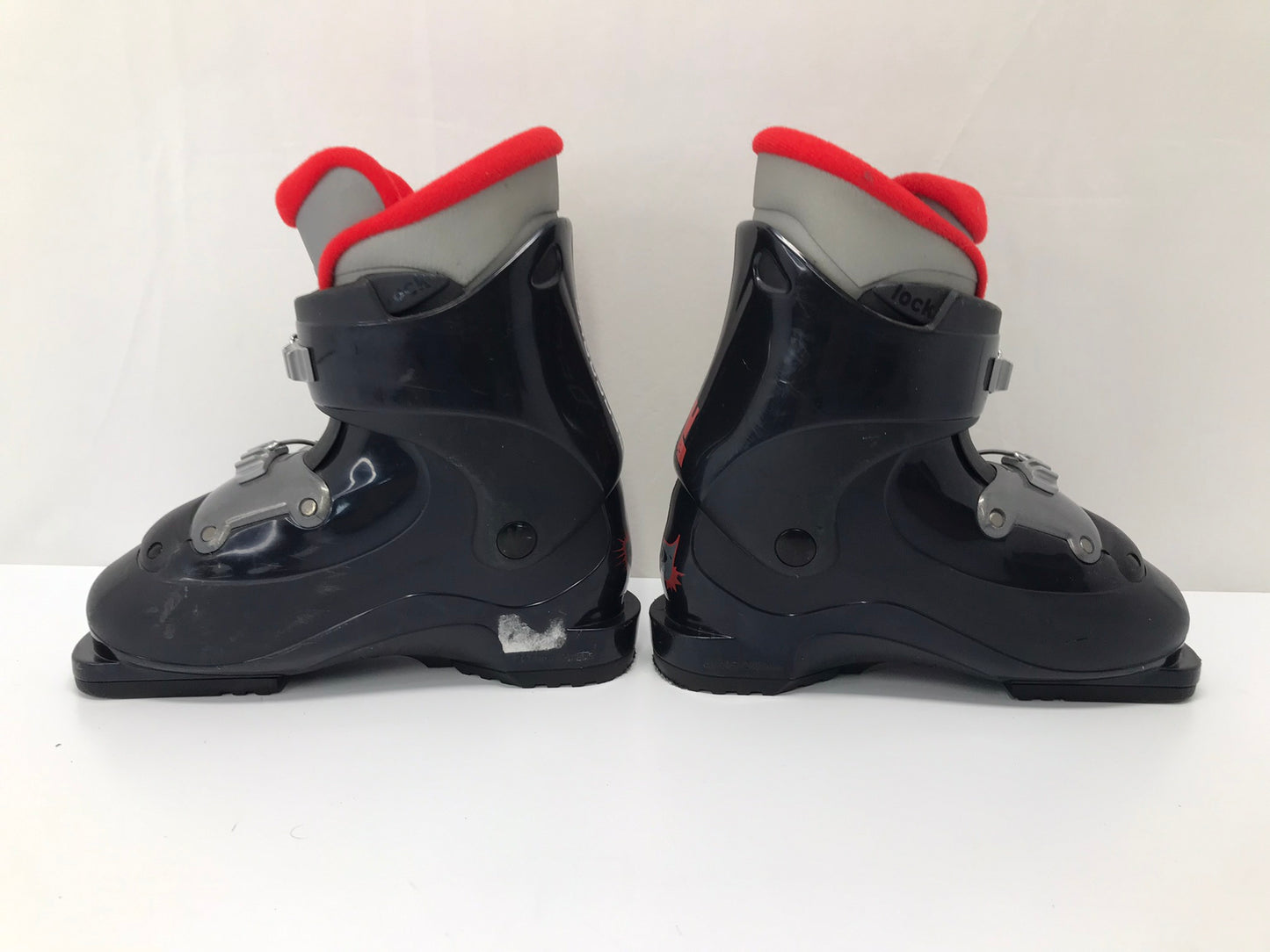 Ski Boots Mondo Size 20.0 Child Size 13.5-2 247 mm Salomon Black Red Excellent