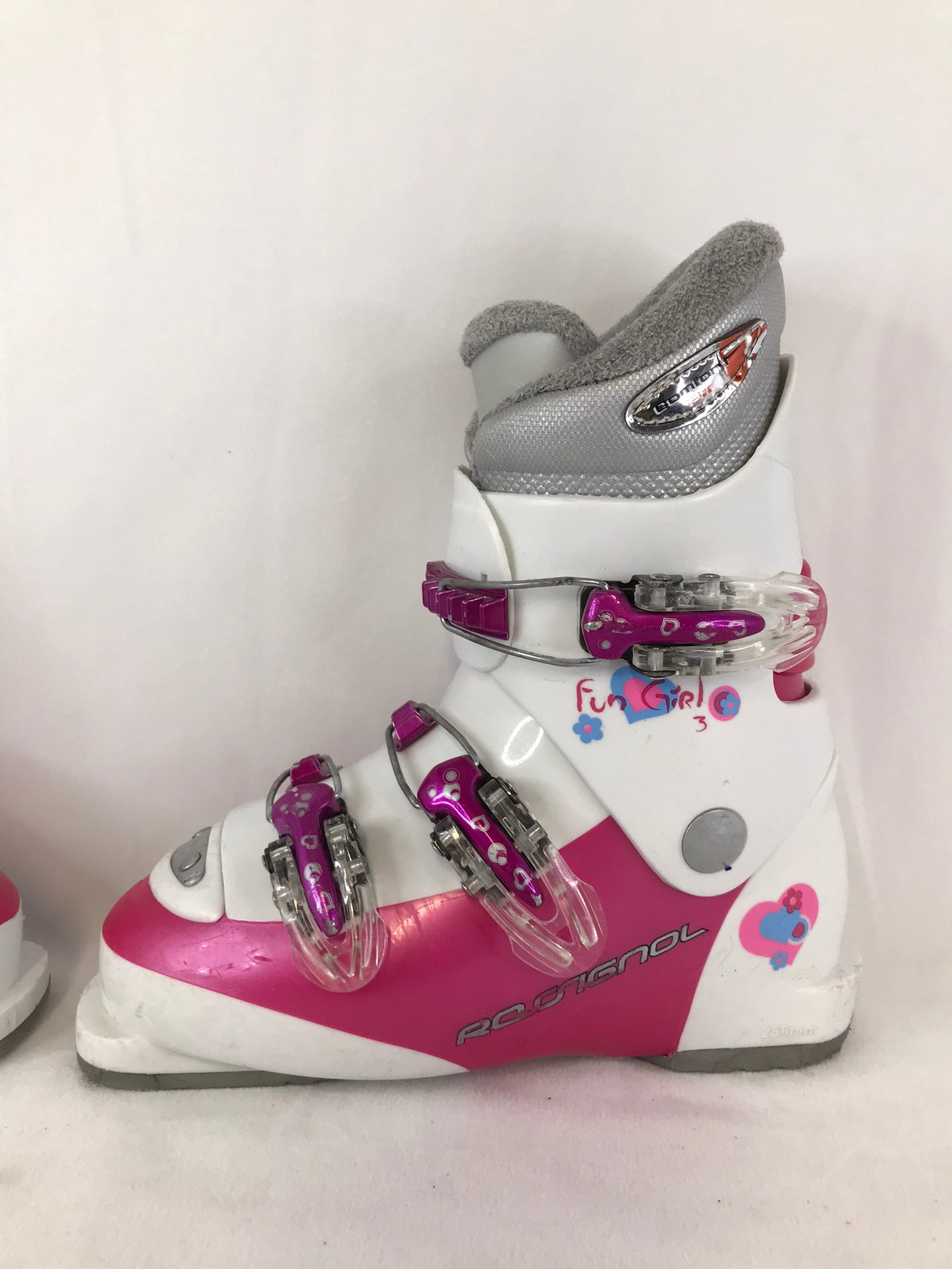 Ski Boots Mondo Size 21.5 Child Size 3-4 256 mm Rossignol Fun Girl White Pink