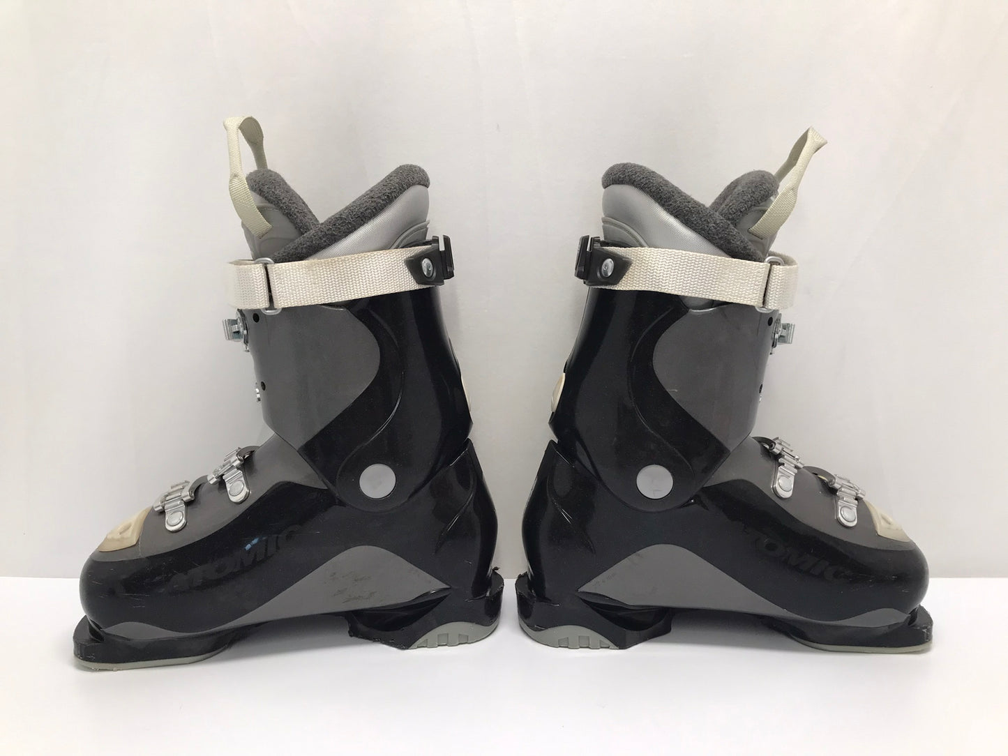 Ski Boots Mondo Size 23.5 Ladies Size 6.5 Atomic Super Comfort Black Silver