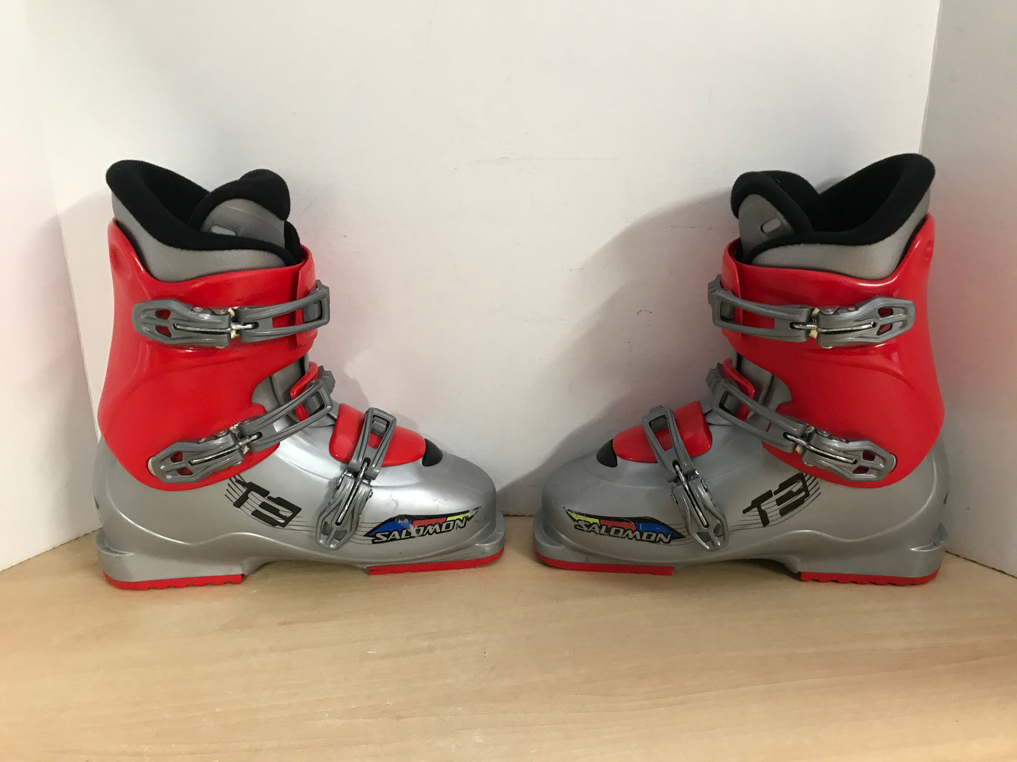 Ski Boots Mondo Size 25.5 Men's Shoe Size 7.5 Ladies 8.5 Mondo 296 mm Salomon Grey Red Excellent Fantastic Quality