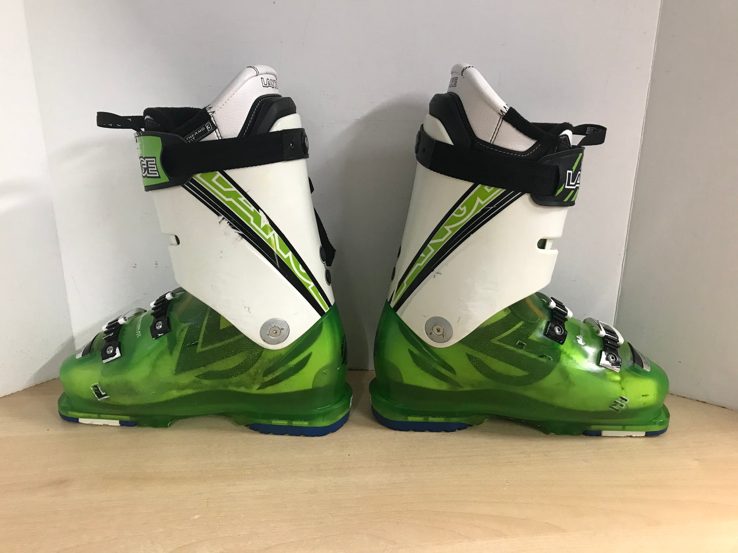 Ski Boots Mondo Size 25.5  Men's Size 7.5 Ladies Size 8.5 Lange RX Lime White Excellent