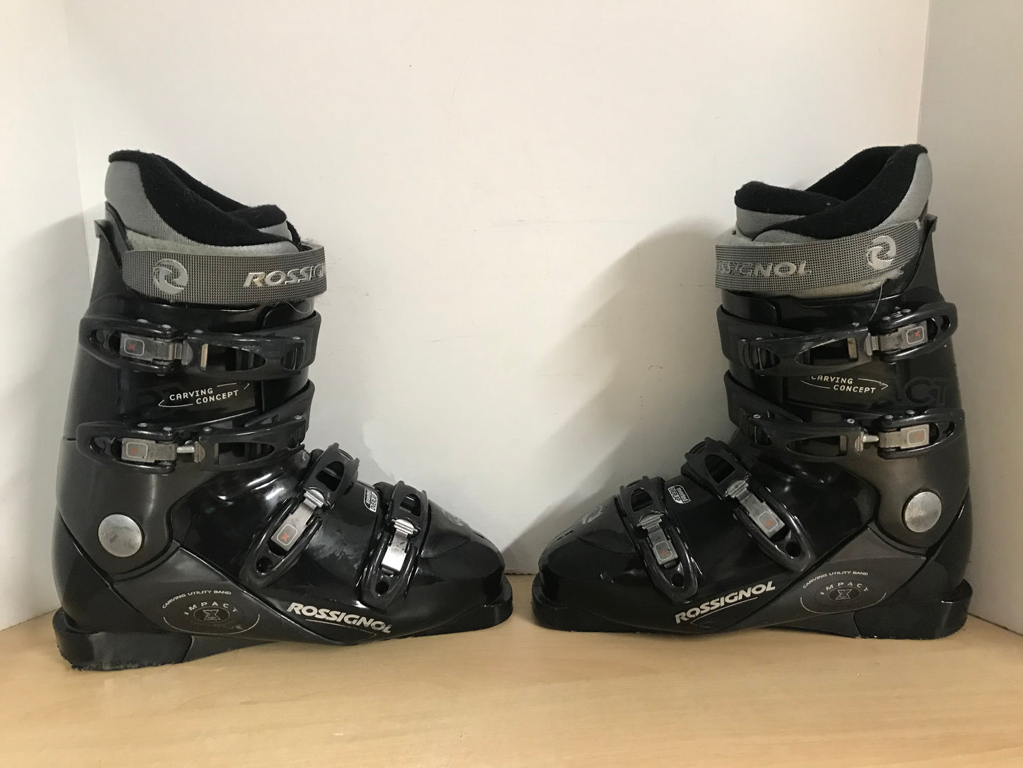 Ski Boots Mondo Size 27.0 Men's Size 9 Ladies Size 10 313 mm Rossignol Impact Black Grey Minor Wear