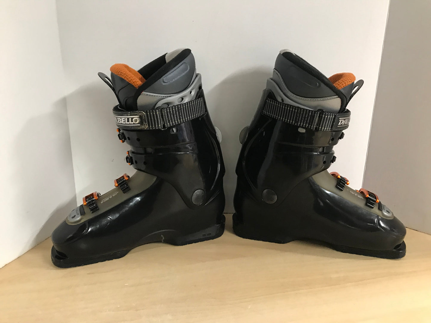 Ski Boots Mondo Size 28.0 Dalbello Men's Size 10 318 mm Black Copper