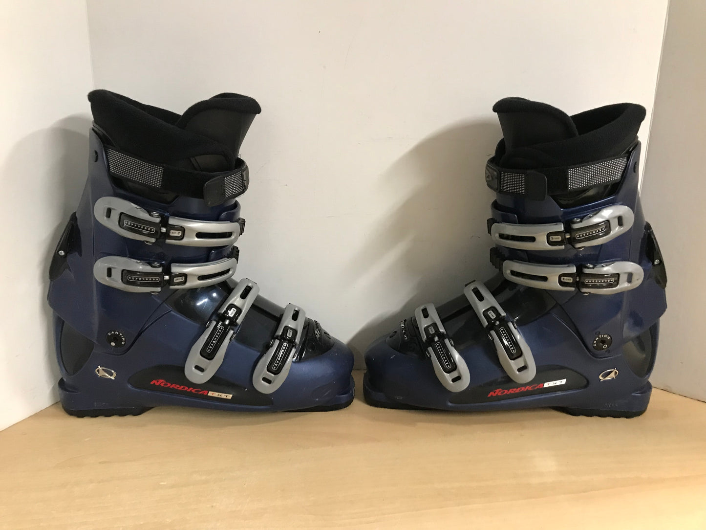 Ski Boots Mondo Size 28.0 Men's Size 10 320 mm Nordica  Denim Blue Grey