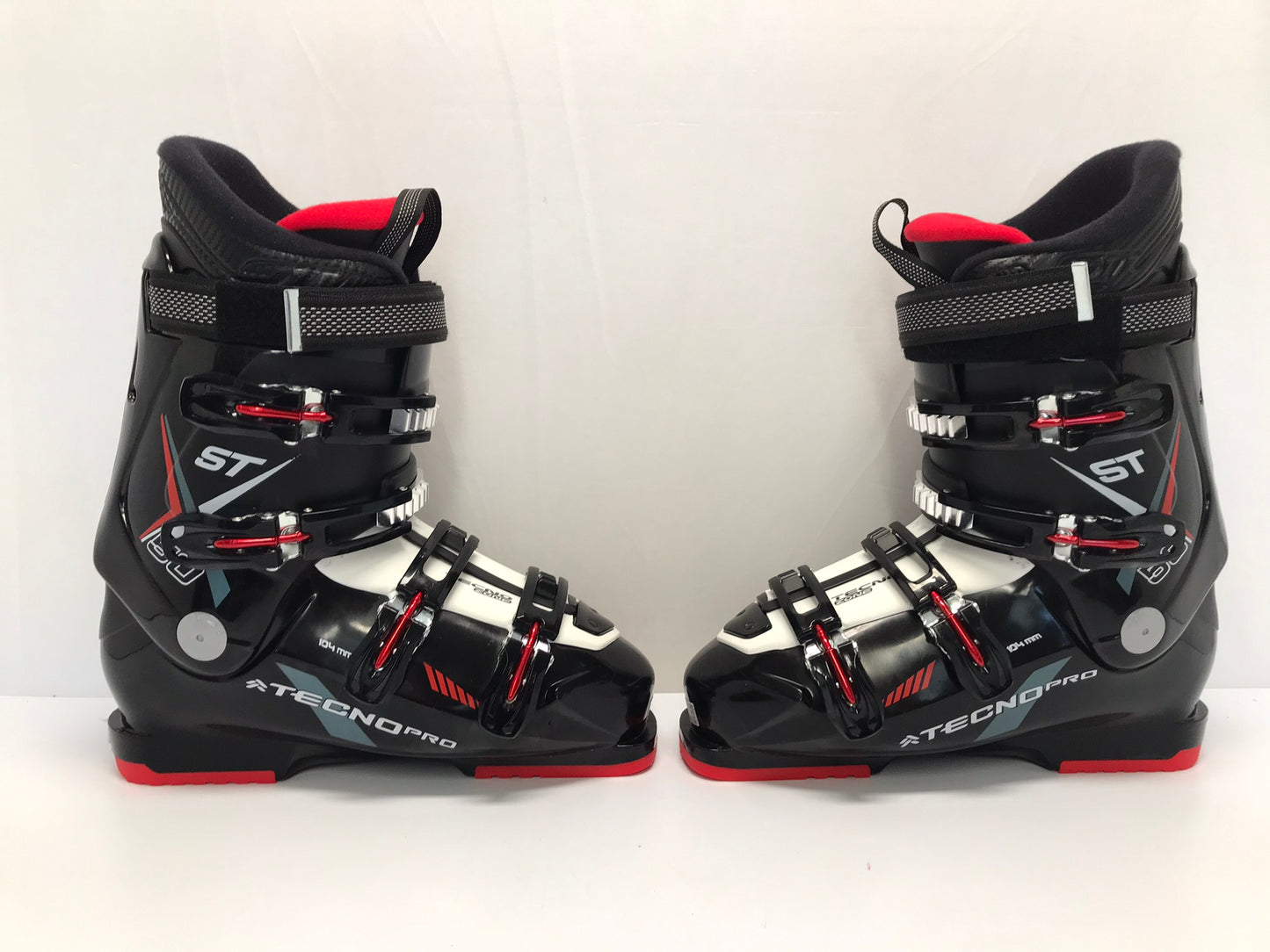 Ski Boots Mondo Size 28.5 Men's Size 10.5 326 mm Tecno Pro Black Red White New Demo Model