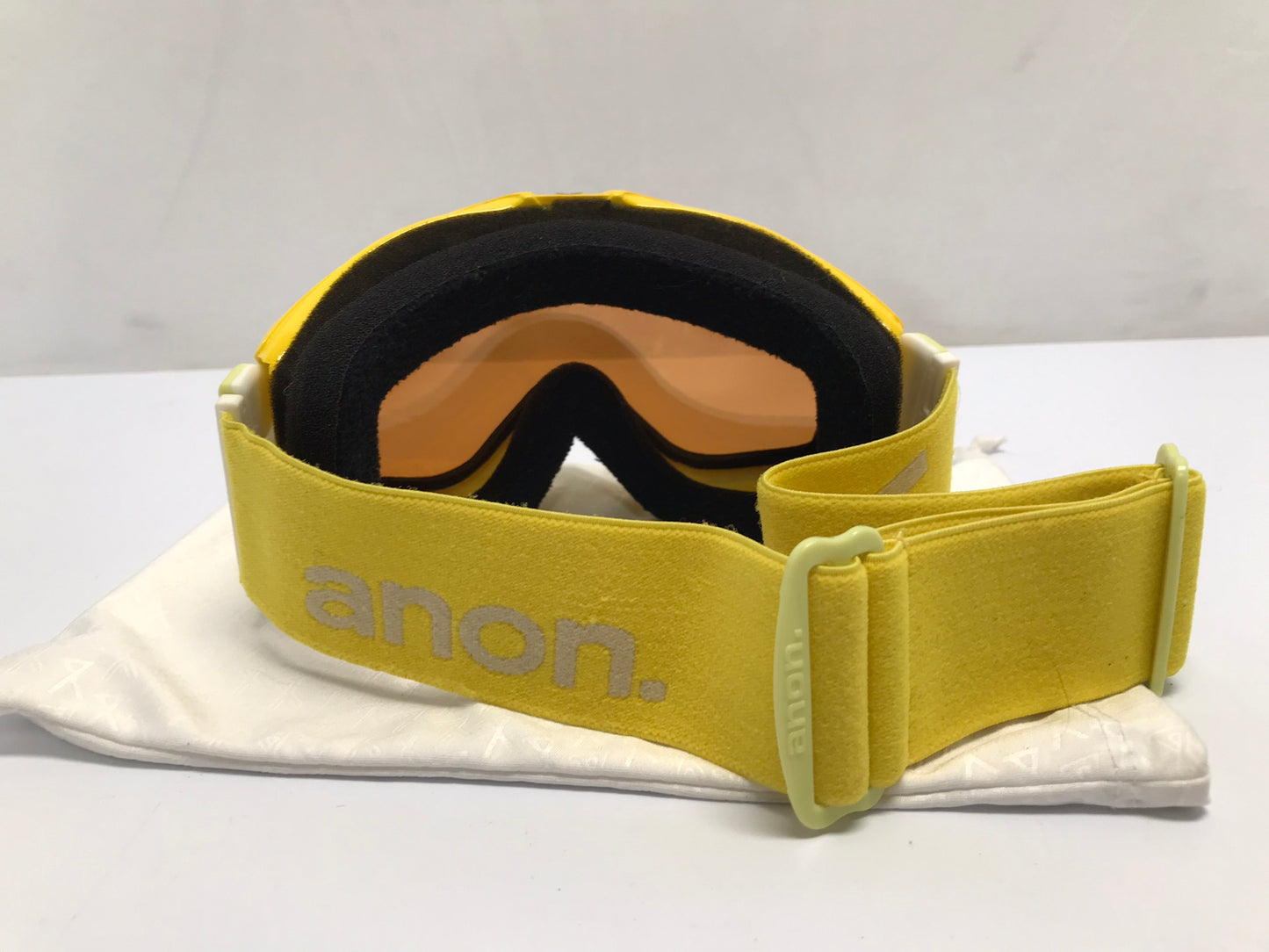 Ski Goggles Adult Size Medium Anon Yellow and Black Excellent