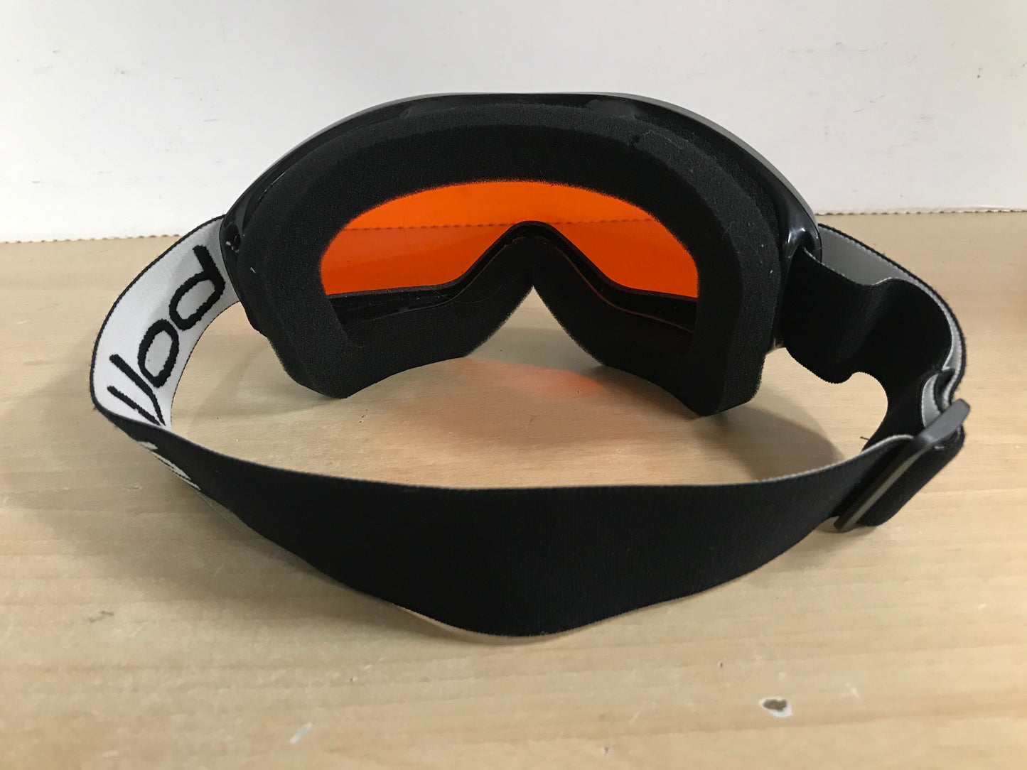 Ski Goggles Adult Size Medium Bolle Black With Orange Lense