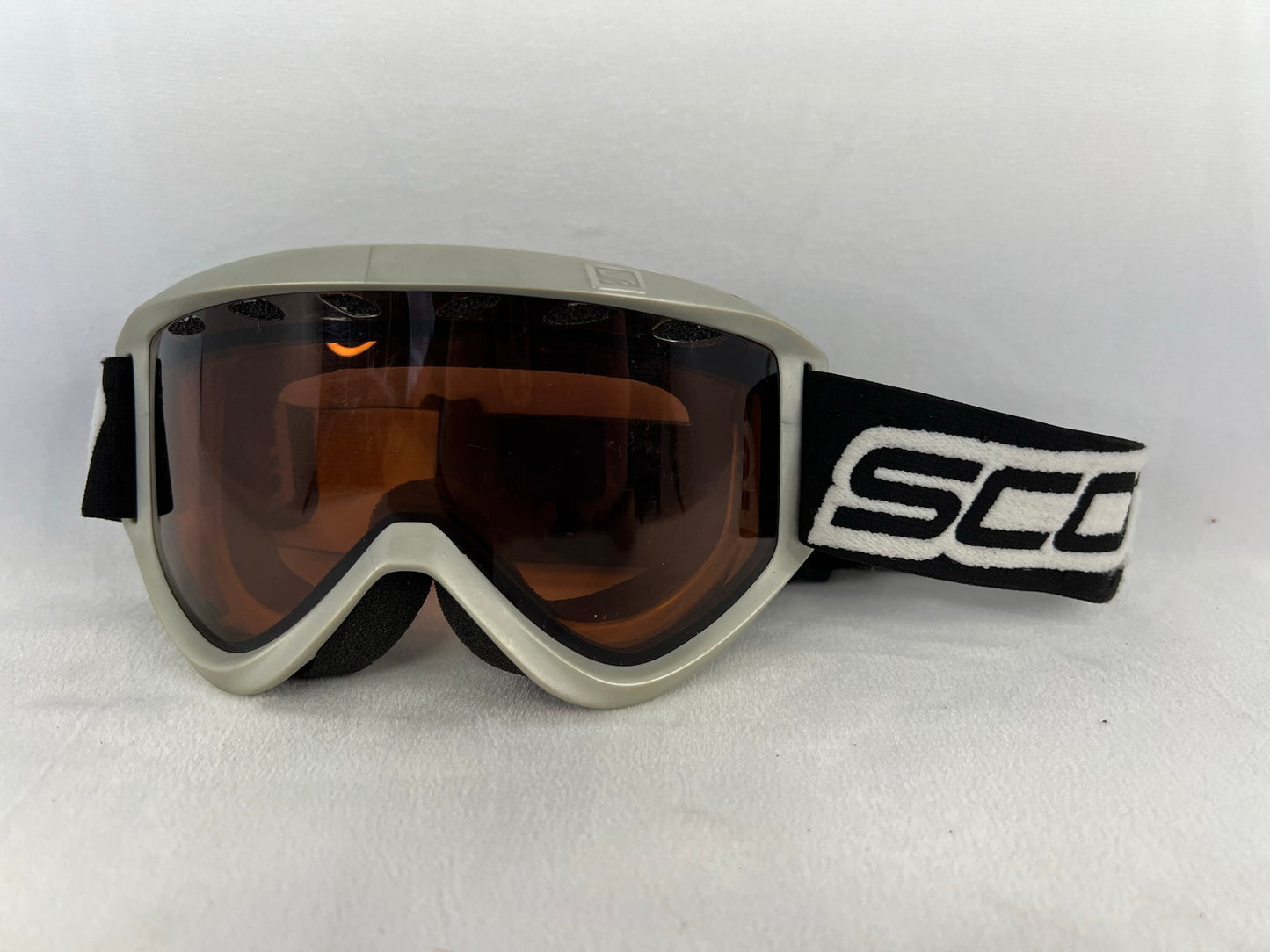Ski Goggles Adult Size  Medium Grey With Orange Lenses Excellent