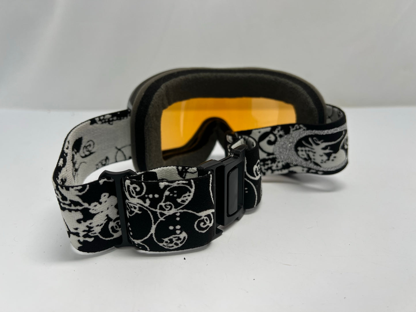 Ski Goggles Adult Size Small Oakley Big Eyes Orange Lenses Black Silver As New