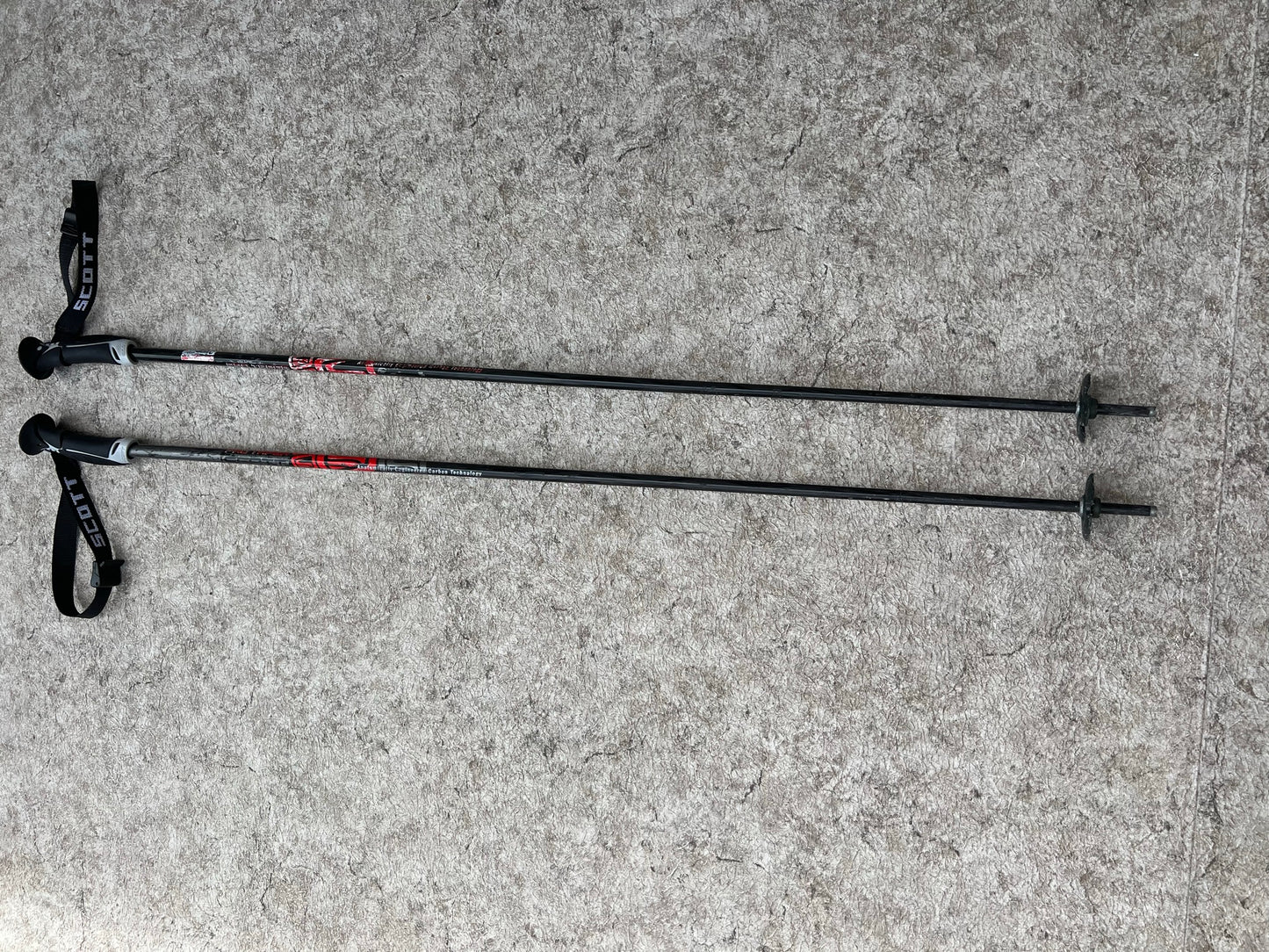 Ski Poles Adult Size 46 inch 115 cm Scott Elite Red White Black