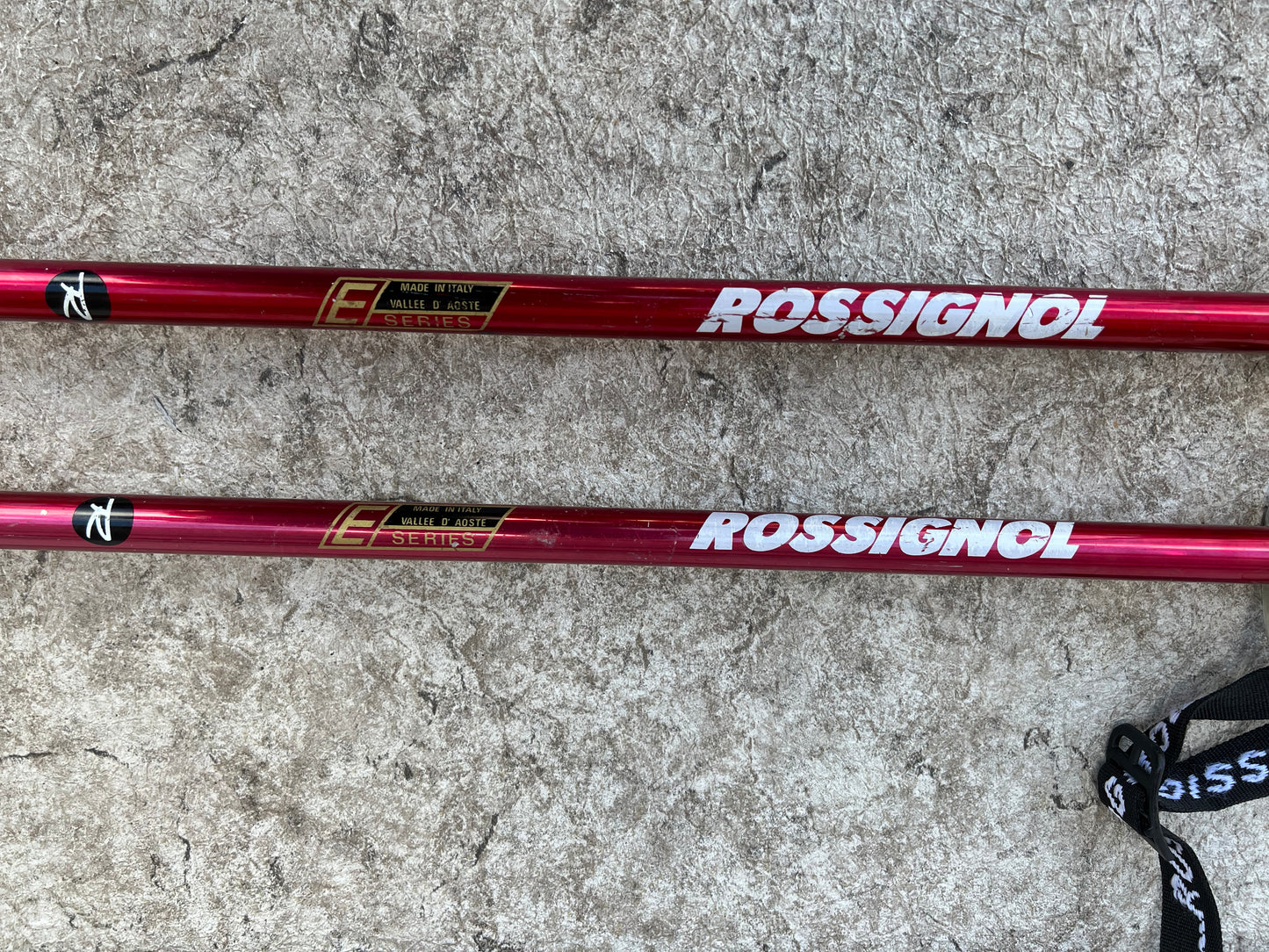 Ski Poles Adult Size 48 inch 125 cm Rossignol Red Excellent