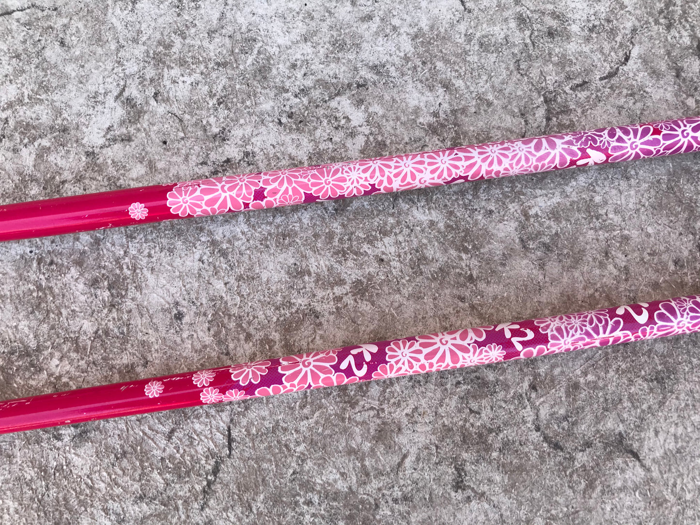 Ski Poles Child Size 30 inch Rossignol Fun Girl Pink Daisy Rubber Grip Handles