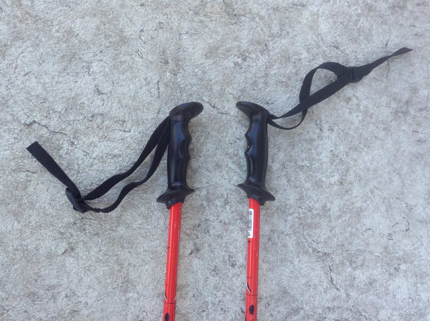 Ski Poles Child Size 38 inch Dynastar Red Black Vctor 2