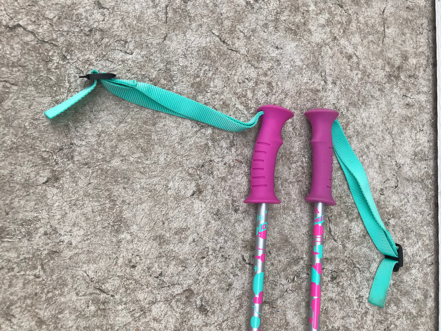 Ski Poles Child Size 40 inch K-2 Teal Fushia Pink Silver Rubber Handles As New