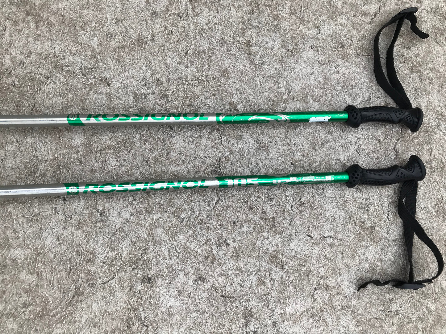 Ski Poles Child Size 41 inch Rossignol Chrome and Green With Rubber Grips