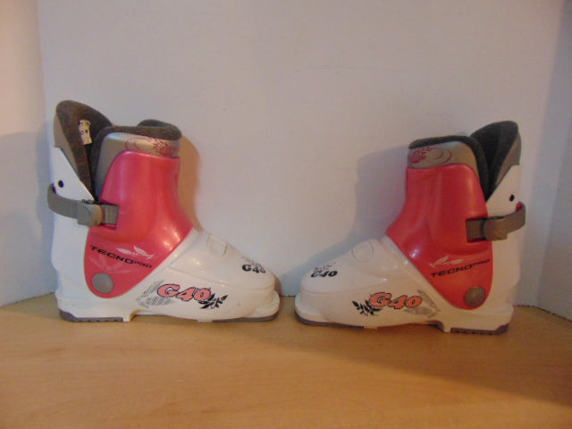 Ski Boots Mondo Size 20.0 Child Shoe Size 1-2 Toddler 251 mm Nordica White Pink
