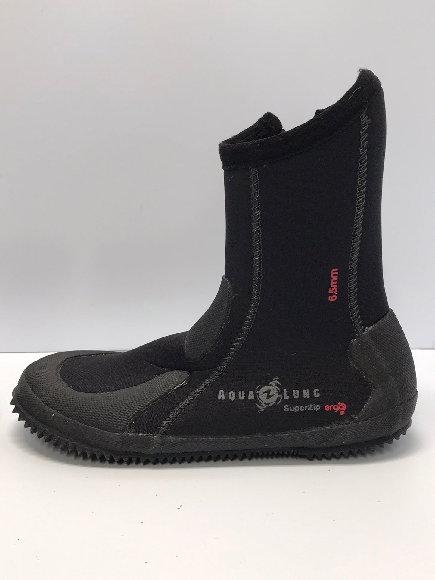 Snorkel Booties Ladies Size 6  Aqua Lung 6.5 mm Neoprene Black Red As New Paddle Kayak Surf