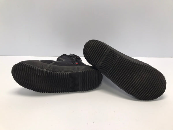 Snorkel Booties Ladies Size 6  Aqua Lung 6.5 mm Neoprene Black Red As New Paddle Kayak Surf