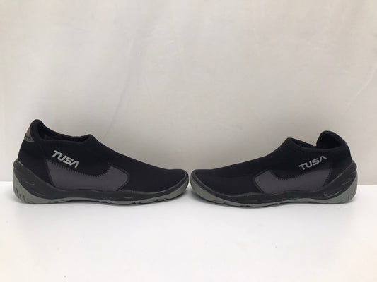 Snorkel Booties Ladies Size 7  2 mm Neoprene Tusa Paddle Kayak Surf Black Grey