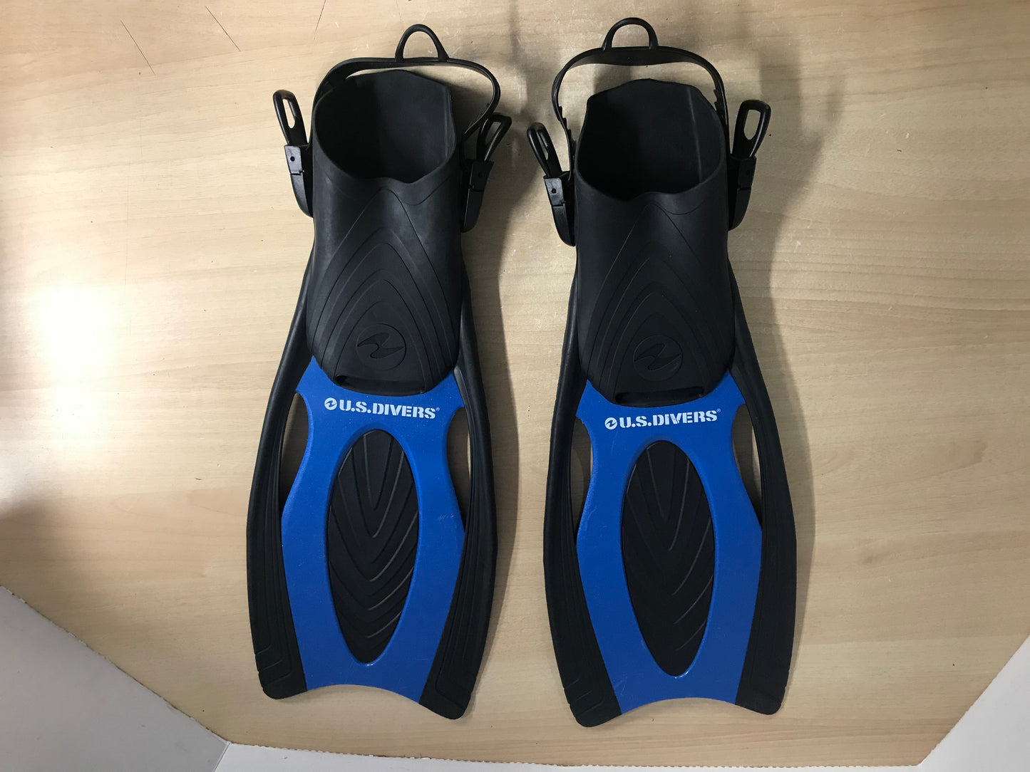 Snorkel Dive Fins Men's Shoe Size 10-13 US Divers Blue Black