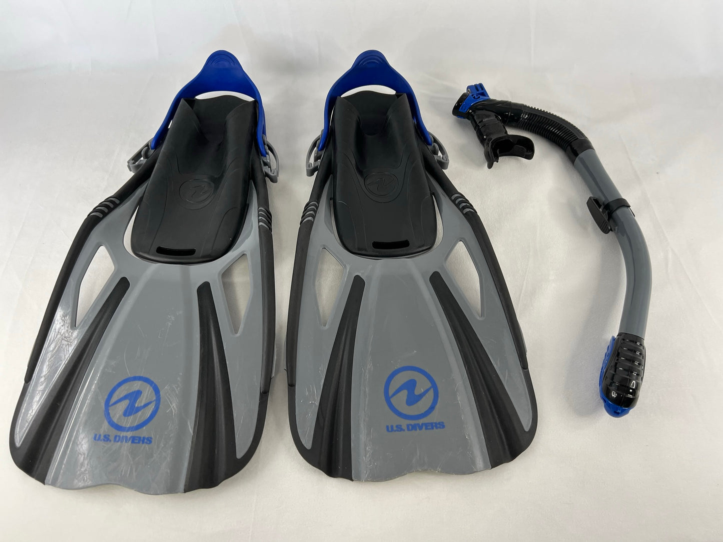 Snorkel Dive Fins Men's Shoe Size 9-13 US Divers Grey Black Blue Excellent