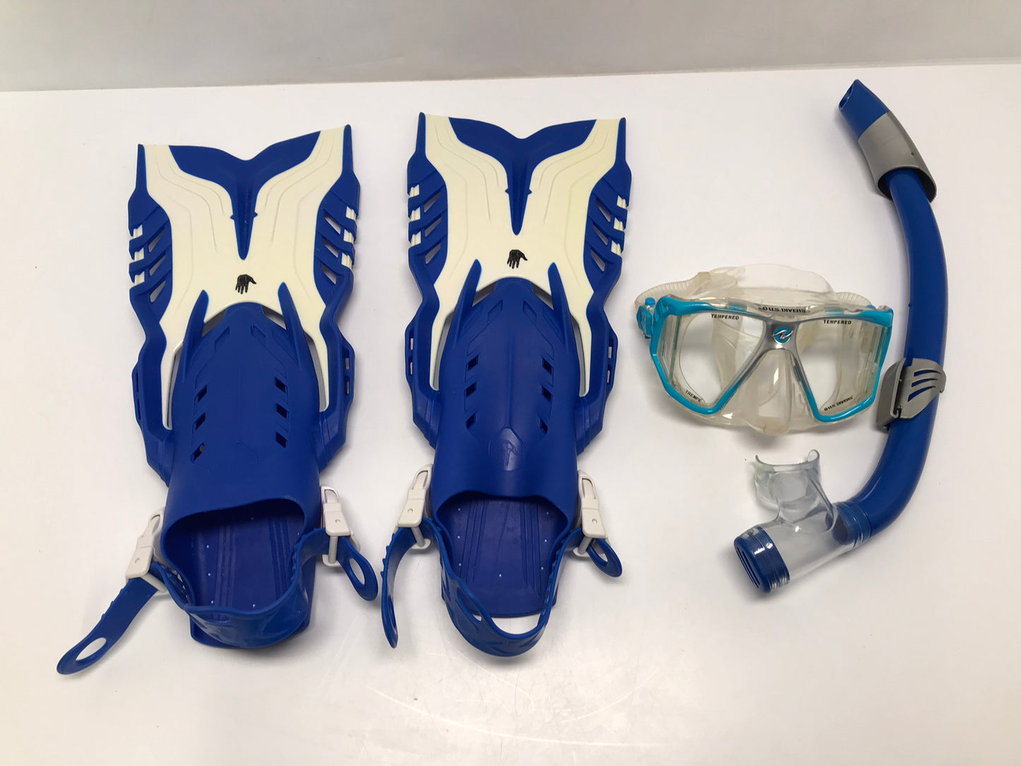 Snorkel Dive Fins Set Child Youth Shoe Size 5-8 Body Glove Blue White  Excellent