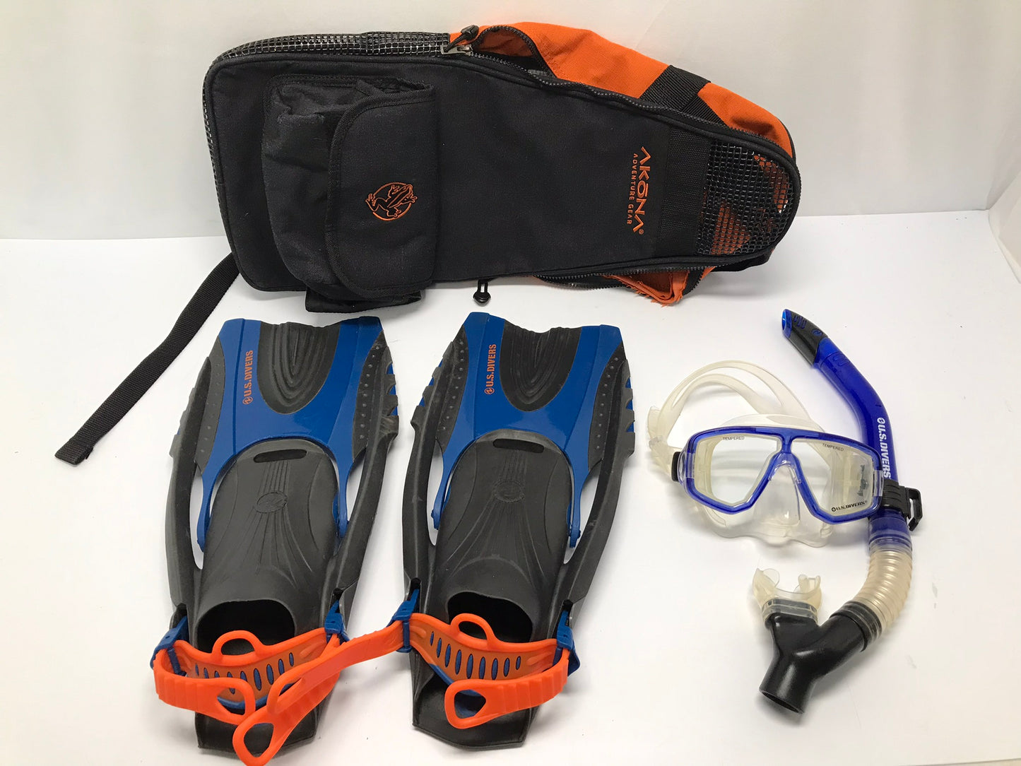 Snorkel Dive Fins Set Men's Ladies Size 4.5-8.5 Shoe US Divers Black Grey and Orange Excellent