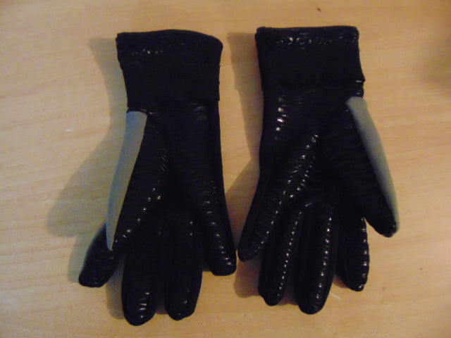 Snorkel Dive Gloves Adult Size Medium NRS Neoprene Black Grey 1-2 mm New Demo