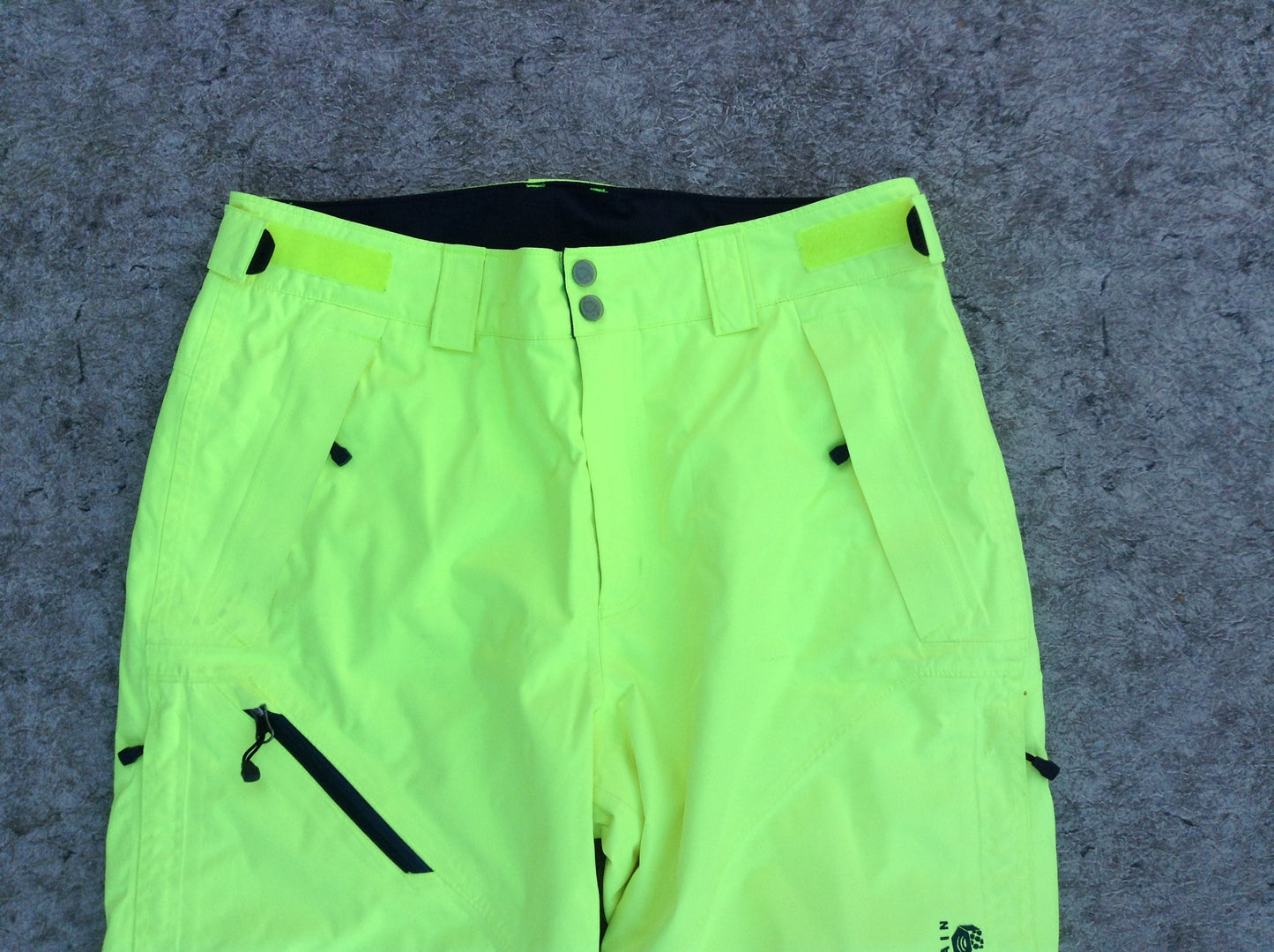Snow Pants Men's Size Medium Mountain Hard Ware Waterproof Heavy Duty Black and Lime Excellent