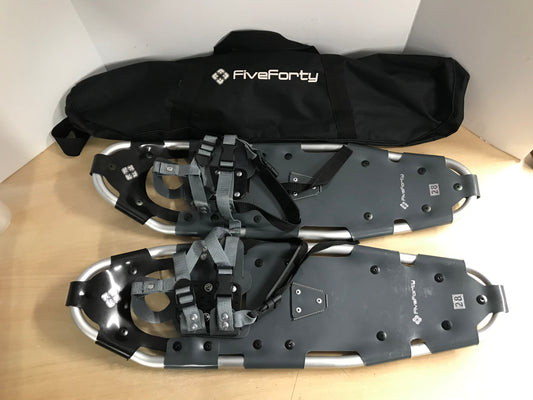 Snowshoes Men's Size 28 Large Shoe Size 9-10 FiveForty Grey As New With Bag