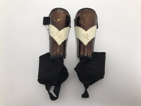Soccer Shin Pad Child Size 4-6 Nike Bronze Black
