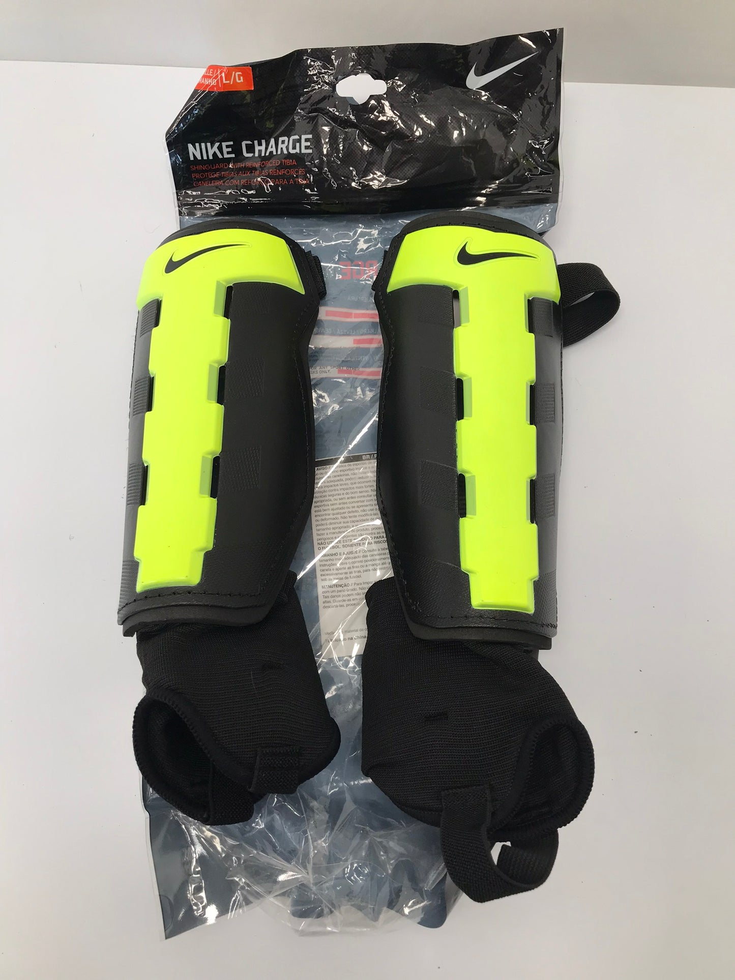 Soccer Shin Pads Adult Size Large Nike Charge Lime Black New In Package