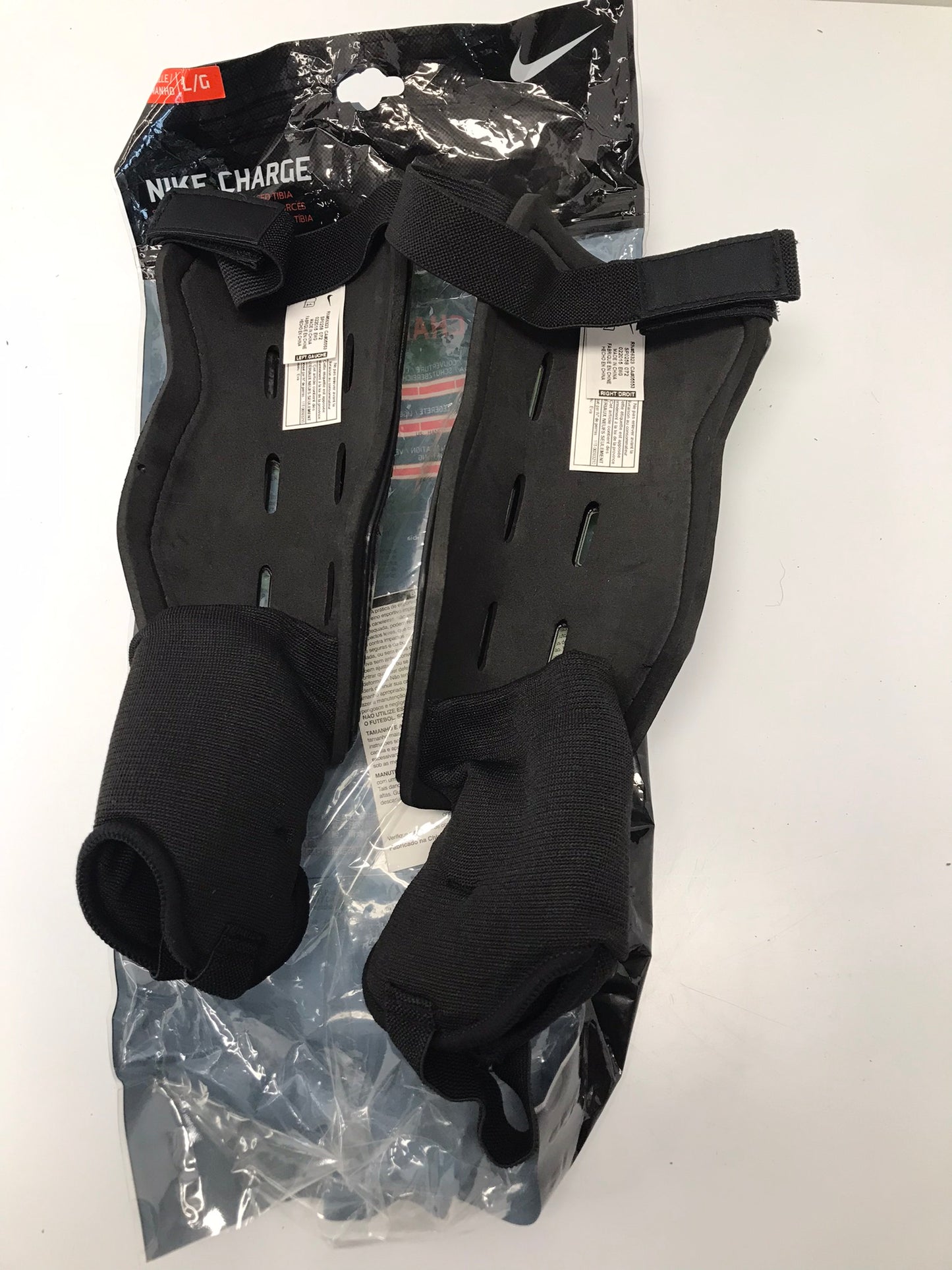 Soccer Shin Pads Adult Size Large Nike Charge Lime Black New In Package