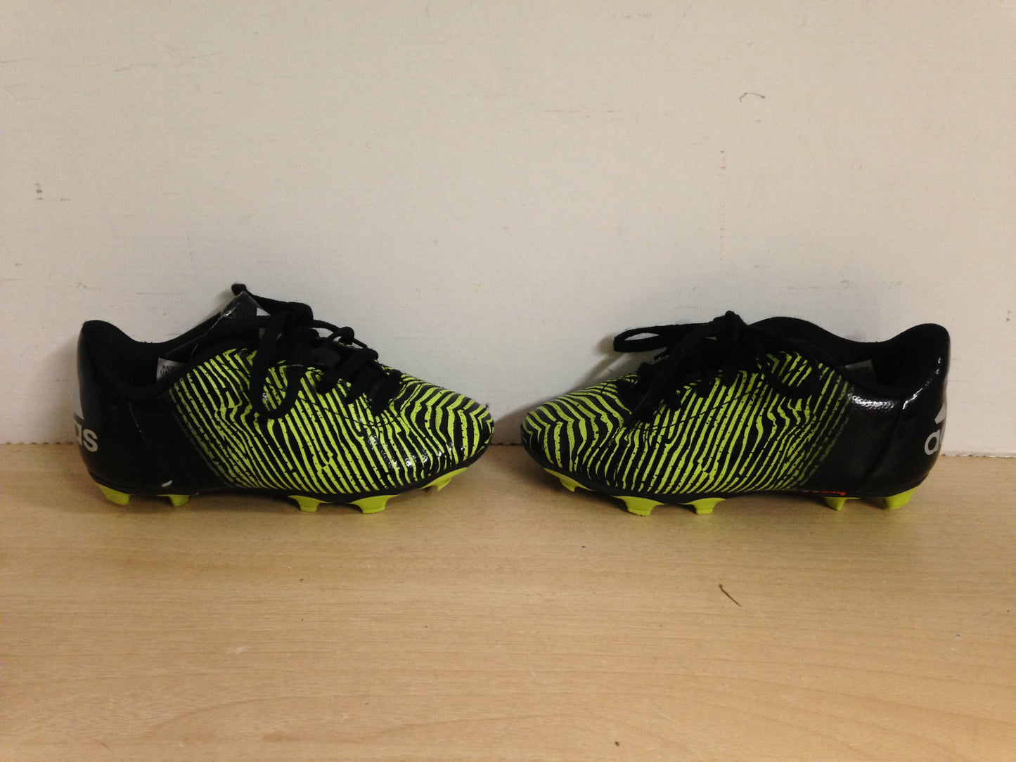 Soccer Shoes Cleats Child Size 11 Adidas Black Green