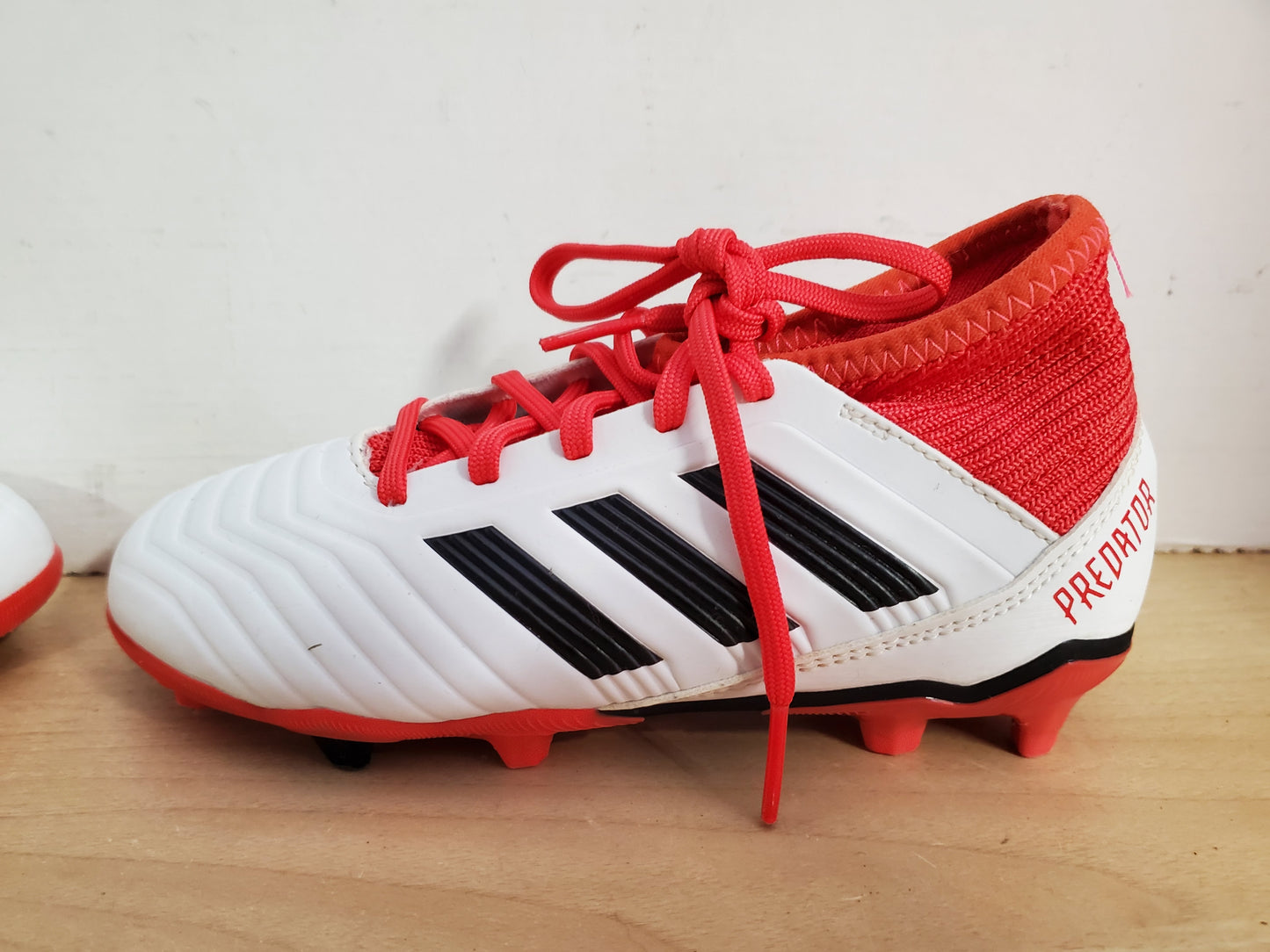 Soccer Shoes Cleats Child Size 13 Adidas Preditor With Slipper Foot White Red Excellent As New