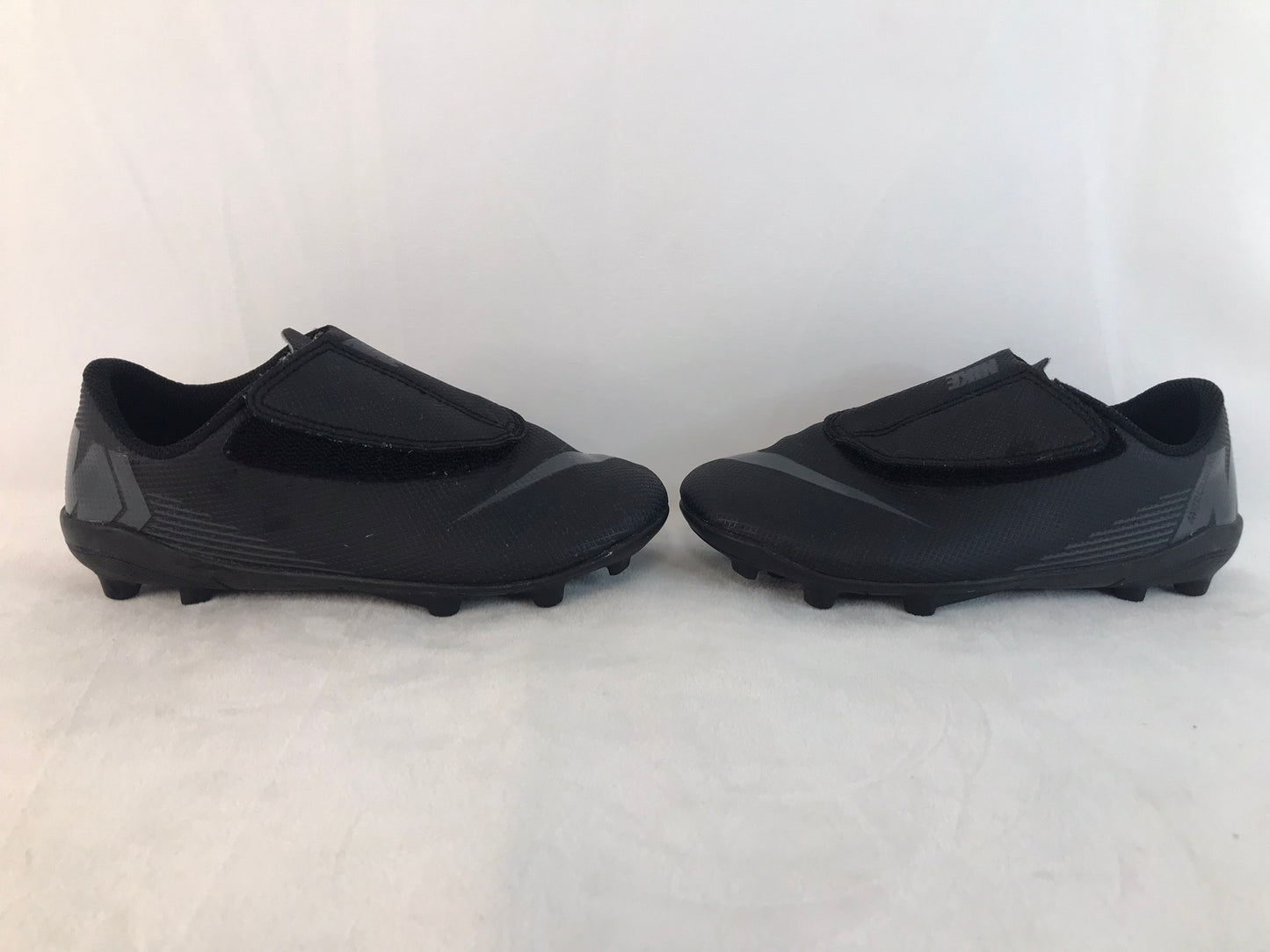 Soccer Shoes Cleats Child Size 13 Nike Murcurial Black Excellent