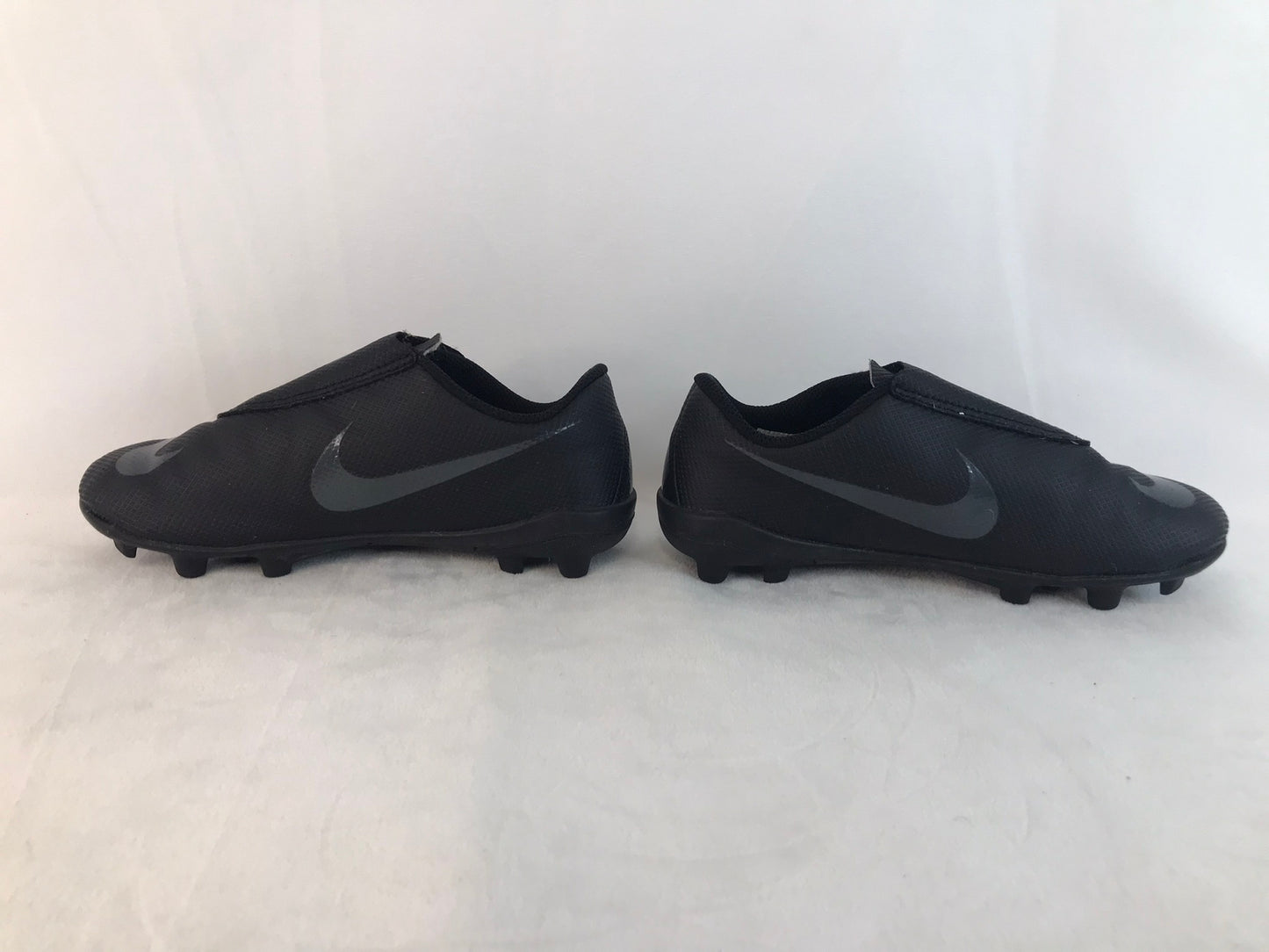 Soccer Shoes Cleats Child Size 13 Nike Murcurial Black Excellent