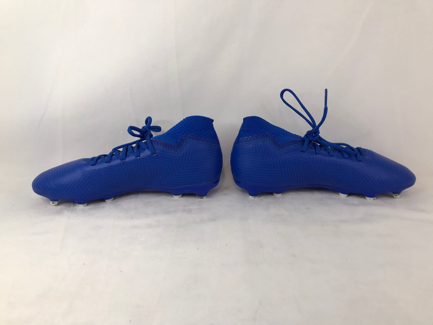 Soccer Shoes Cleats Child Size 3 Adidas Nemezziz Blue White Slipper Foot Excellent