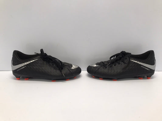 Soccer Shoes Cleats Child Size 4 Nike Hypervenom  Black Grey Excellent