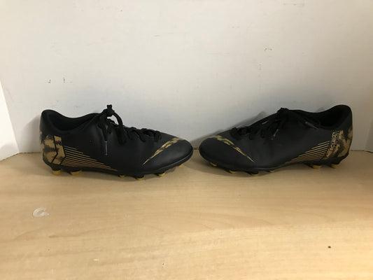 Soccer Shoes Cleats Child Size 4 Nike Mercurial Black Gold New Demo Model