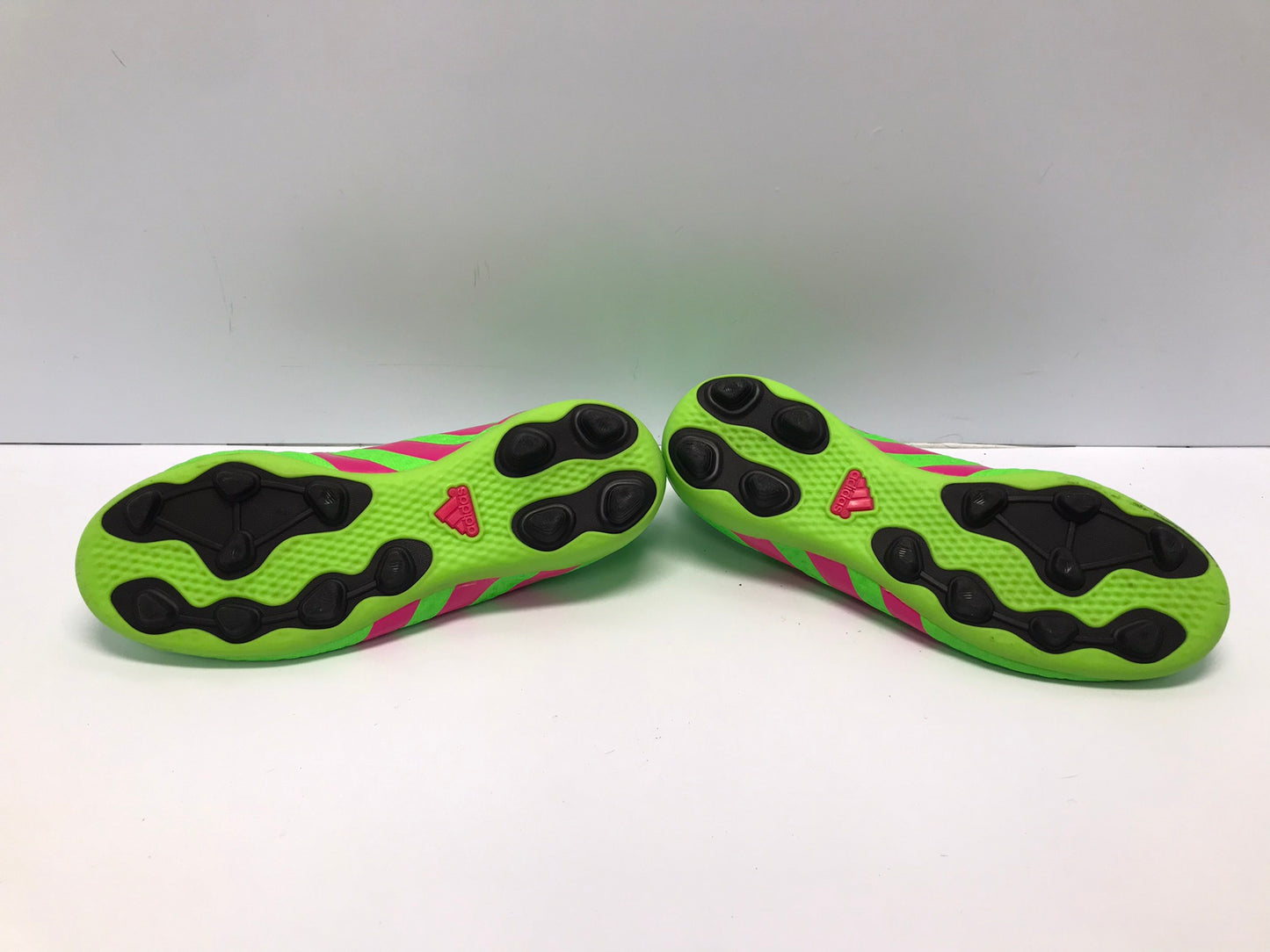 Soccer Shoes Cleats Child Size 5  Adidas Lime Pink New Demo Model