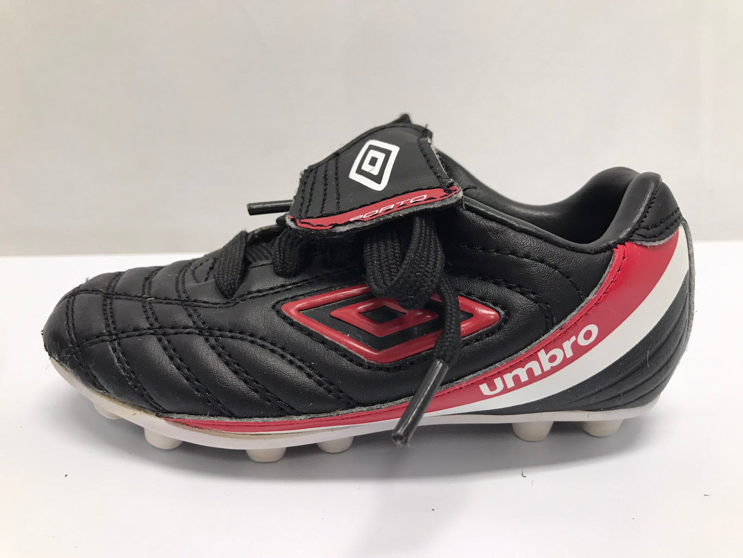 Soccer Shoes Cleats Child Size 8 Toddler Umbro Black Red