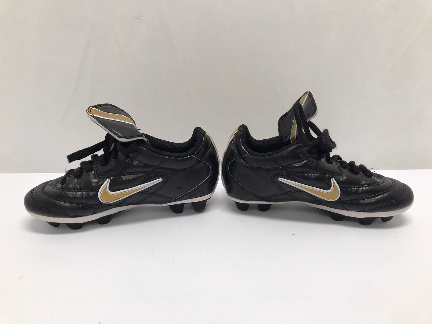 Soccer Shoes Cleats Child Size 9 Toddler Nike Black Gold