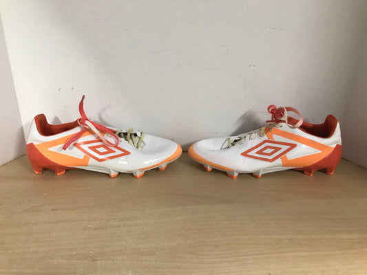 Soccer Shoes Cleats Ladies Size 8 Umbro Peach White Excellent