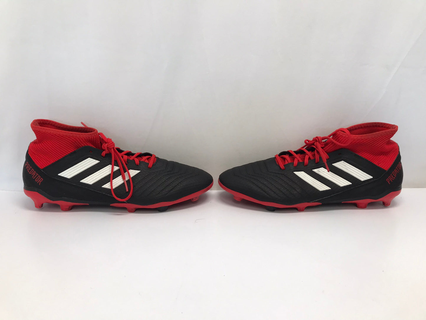 Soccer Shoes Cleats Men's Size 12 Adidas Preditor With Slipper Foot Black Red White