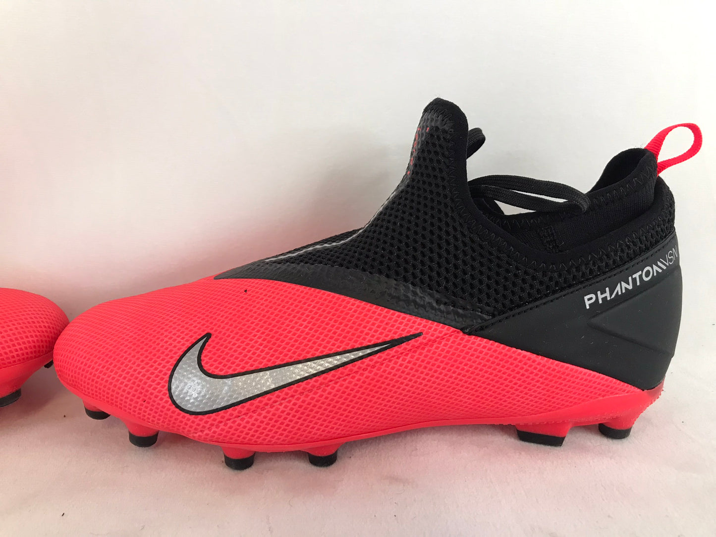 Soccer Shoes Cleats Men's Size 6 Nike Phantom Ghost  Elite With Slipper Foot Red Black Outstanding Quality Retail $279.99