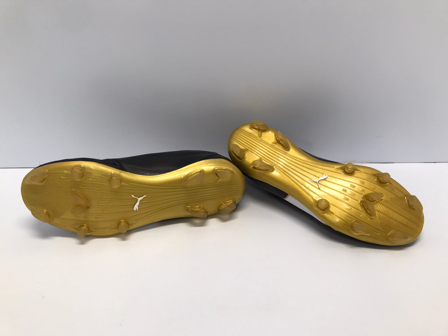 Soccer Shoes Cleats Men's Size 6 Puma Capitano Leather Black Gold New Demo Model