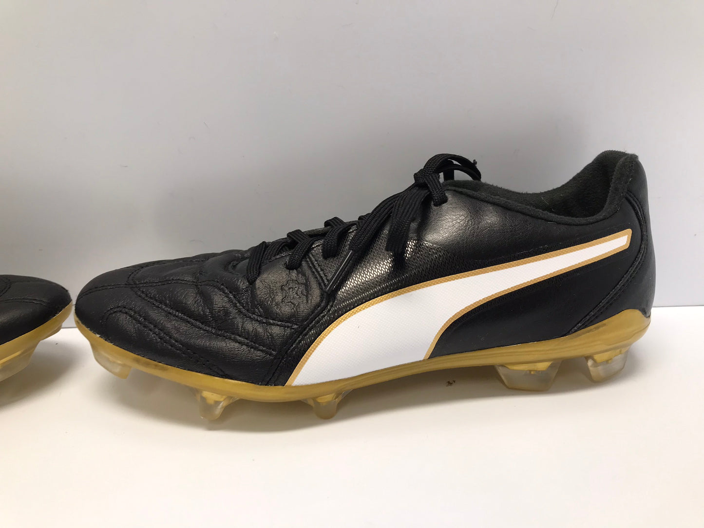 Soccer Shoes Cleats Men's Size 6 Puma Capitano Leather Black Gold New Demo Model