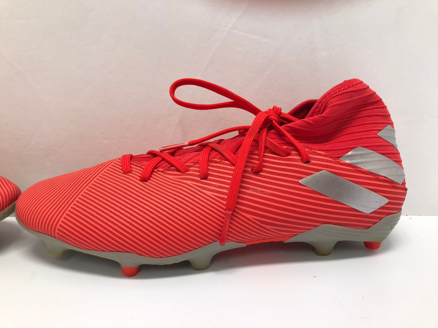Soccer Shoes Cleats Men's Size 8 Adidas Nemezziz Slipper Feet Orange Grey Excellent