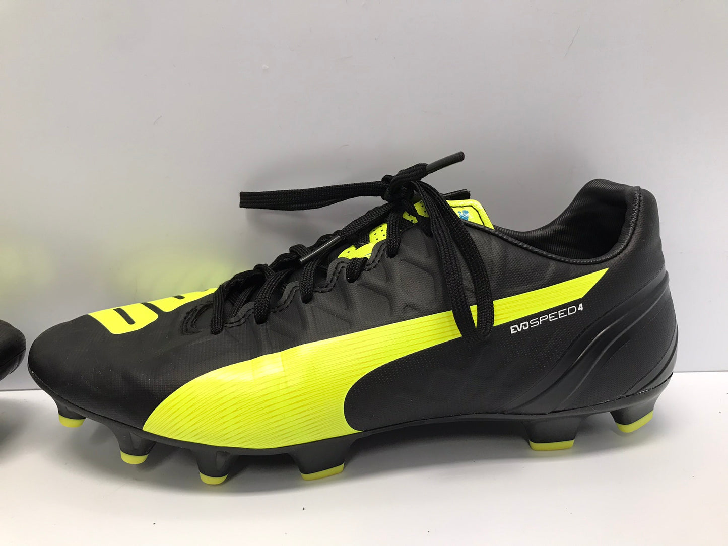 Soccer Shoes Cleats Men's Size 8 Puma Evo Speed 4 Black Lime New Demo Model